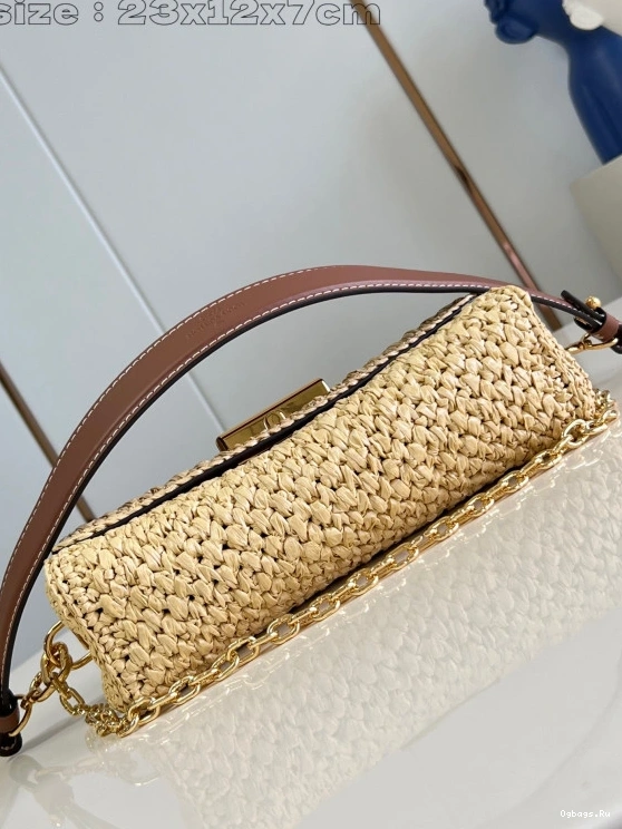 VUITTON West-23.5*12*7CM Twist LOUIS 0518
